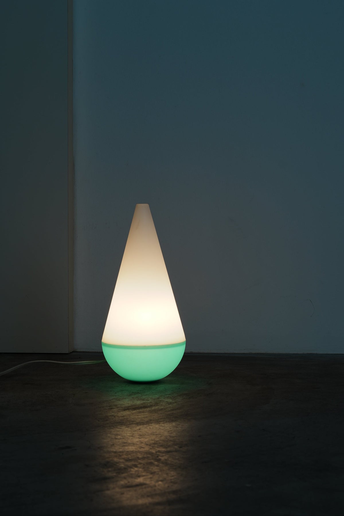 Roly Poly Lamp (White and Green)